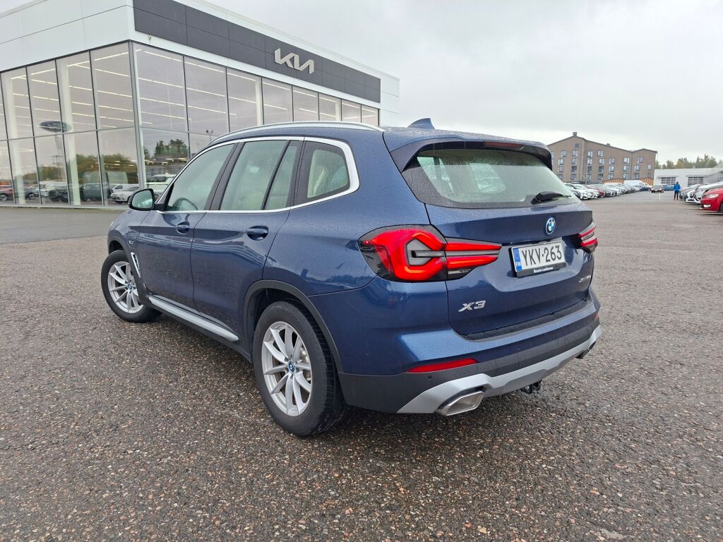 BMW X3 2022 Sininen