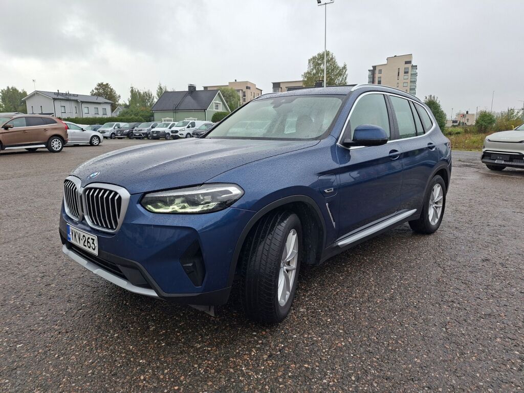 BMW X3 2022 Sininen