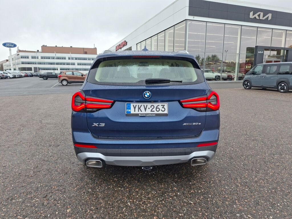 BMW X3 2022 Sininen
