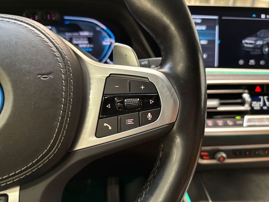 BMW X5 2022 Musta