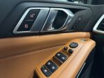 BMW X5 2022 Musta