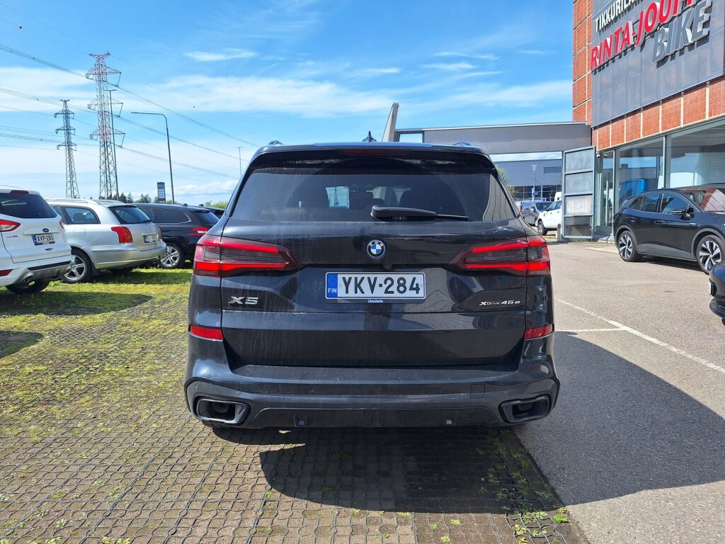 BMW X5 2022 Musta