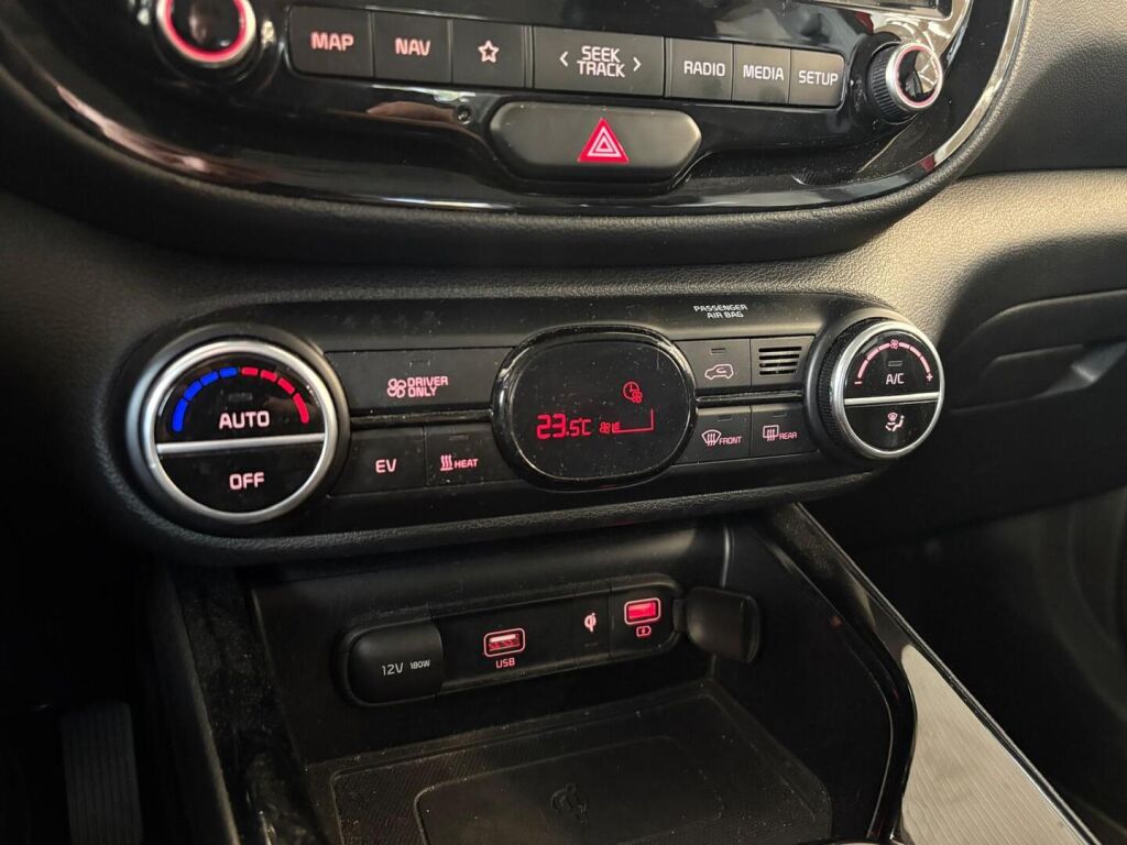 Kia e-Soul 2019 Punainen