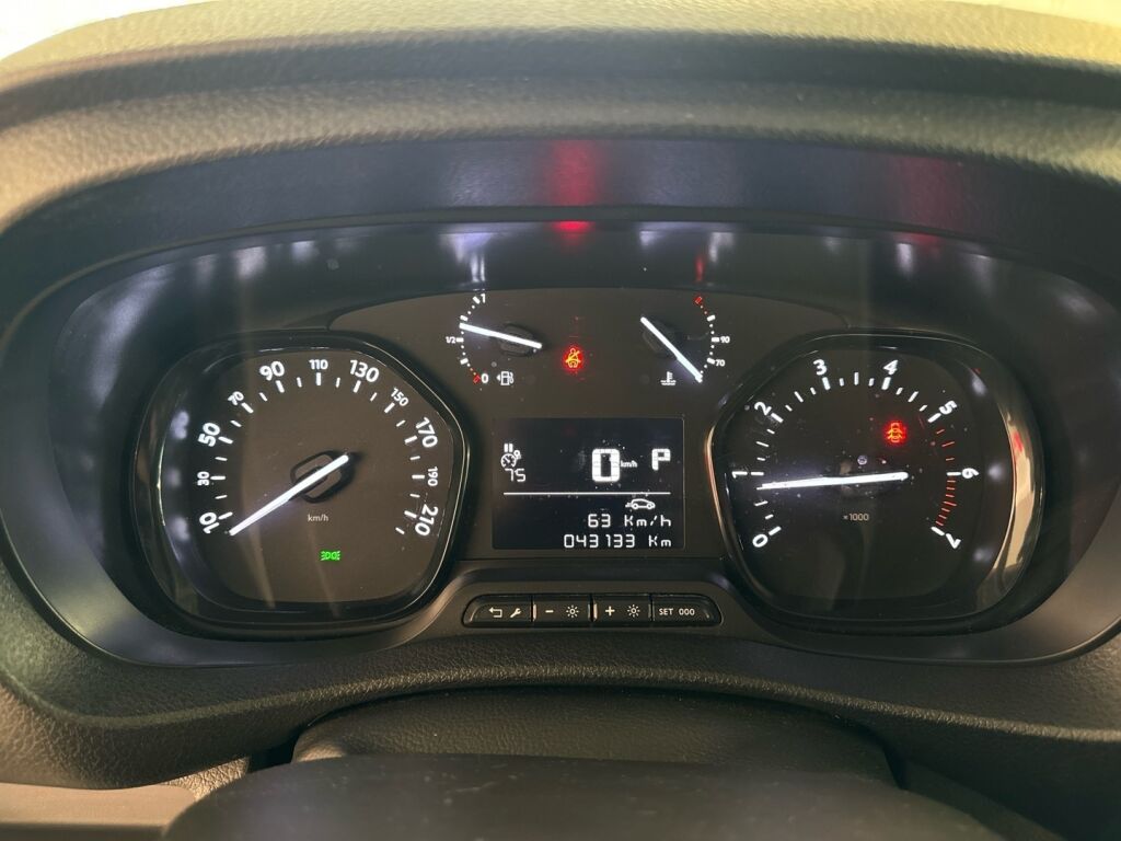 Toyota Proace 2022 Valkoinen