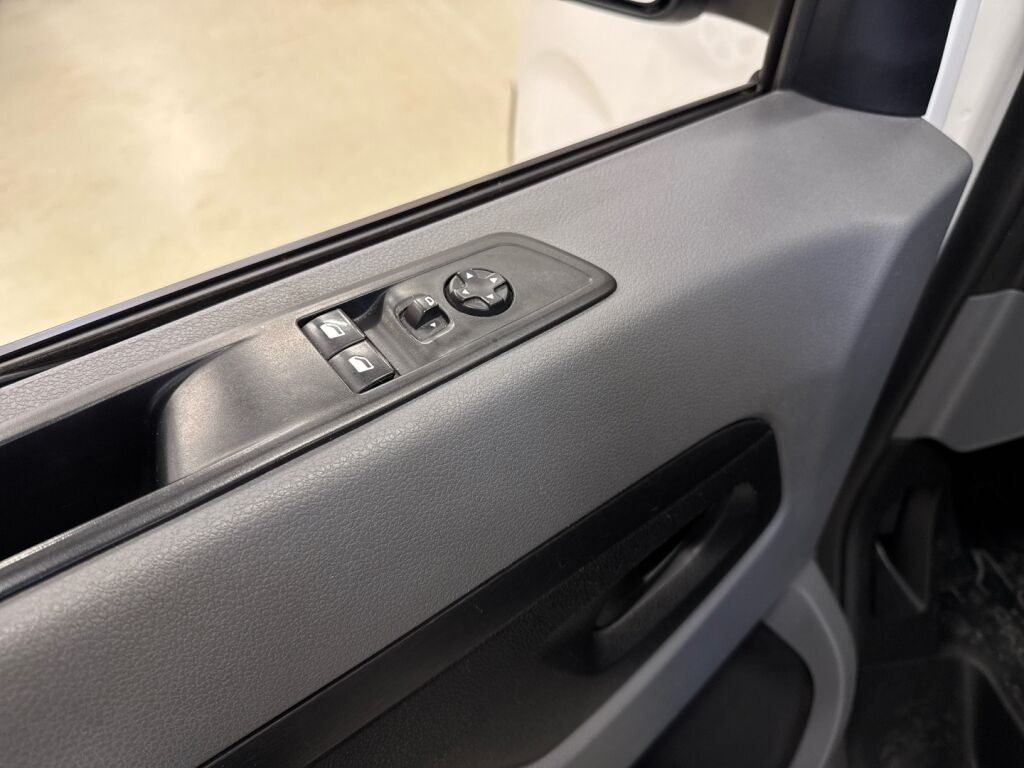 Toyota Proace 2022 Valkoinen