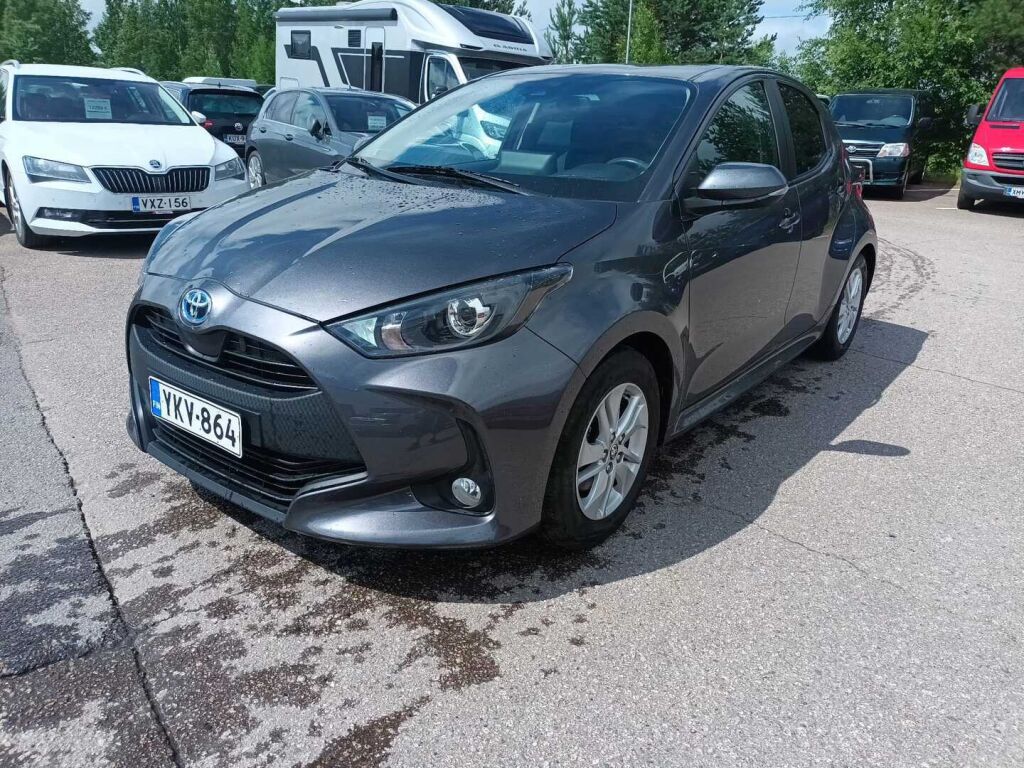 Toyota Yaris 2022 Harmaa