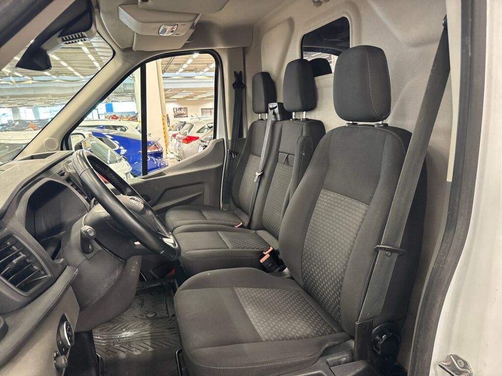 Ford Transit 2022 Valkoinen