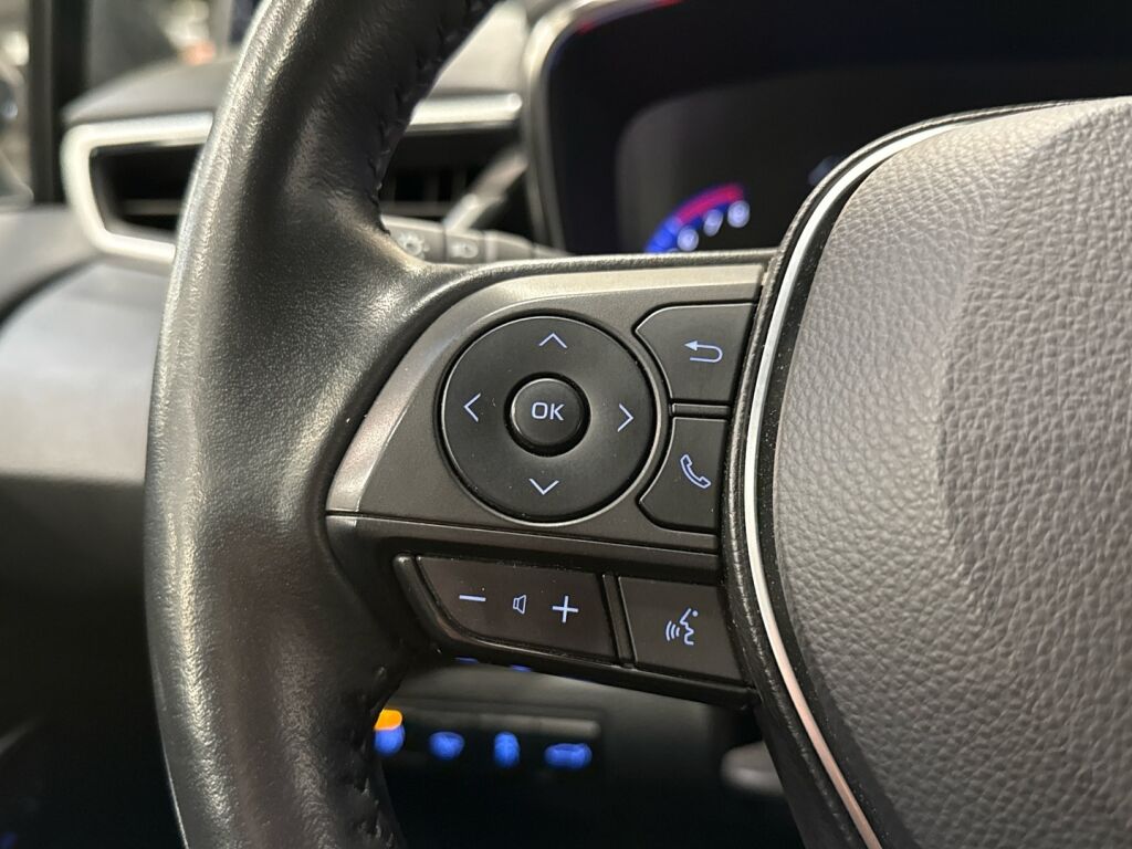 Toyota Corolla 2022 Sininen