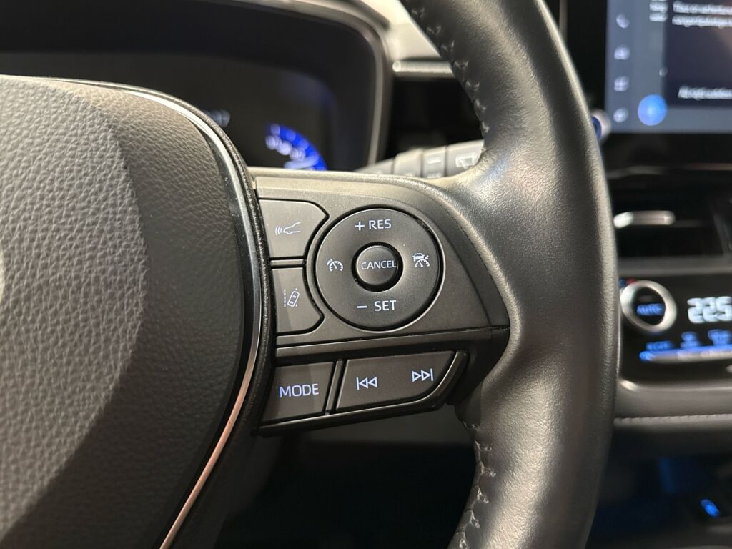 Toyota Corolla 2022 Sininen