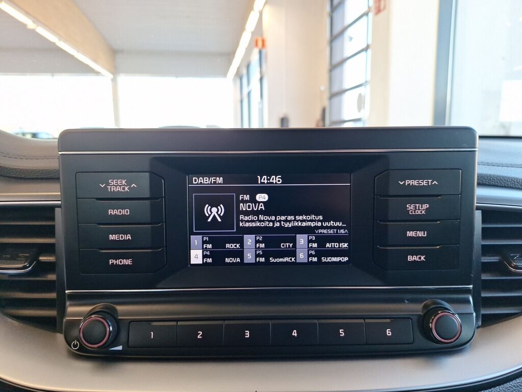 Kia Ceed 2022 Valkoinen