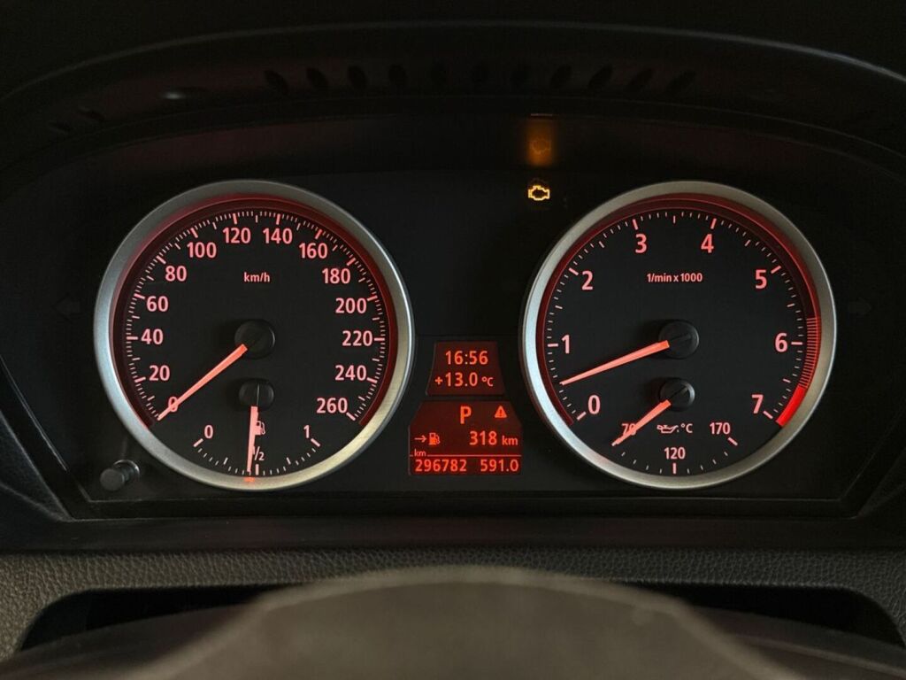 BMW 645 2005 Violetti