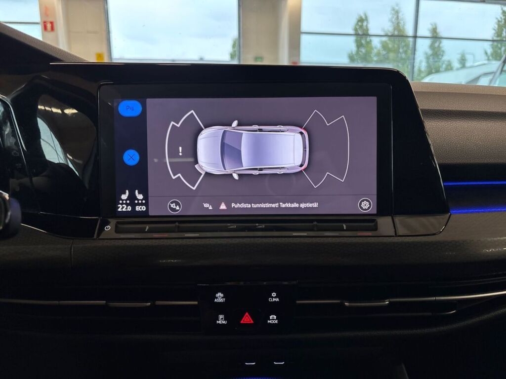 Volkswagen Golf 2021 Valkoinen