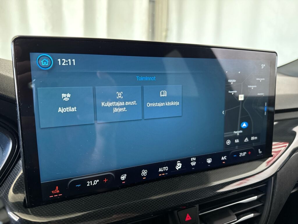 Ford Focus 2022 Musta