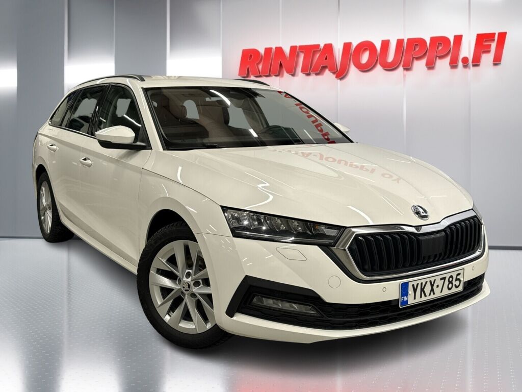 Skoda Octavia 2022 Valkoinen