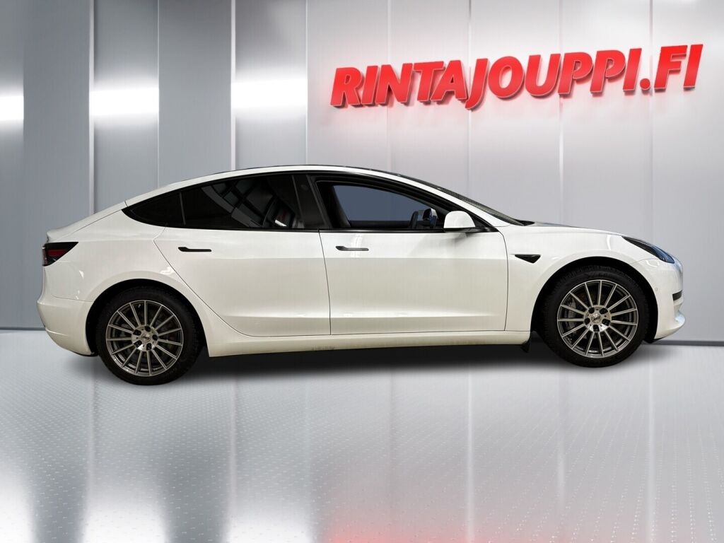 Tesla Model 3 2021 Valkoinen