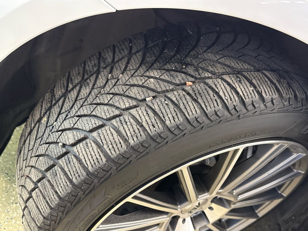 Tesla Model 3 2021 Valkoinen