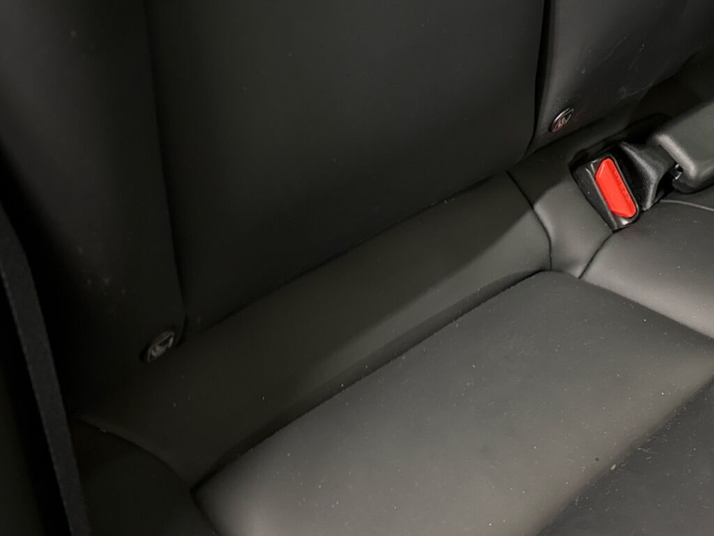 Tesla Model 3 2021 Valkoinen