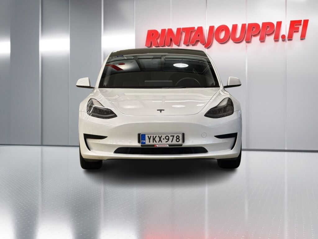 Tesla Model 3 2021 Valkoinen