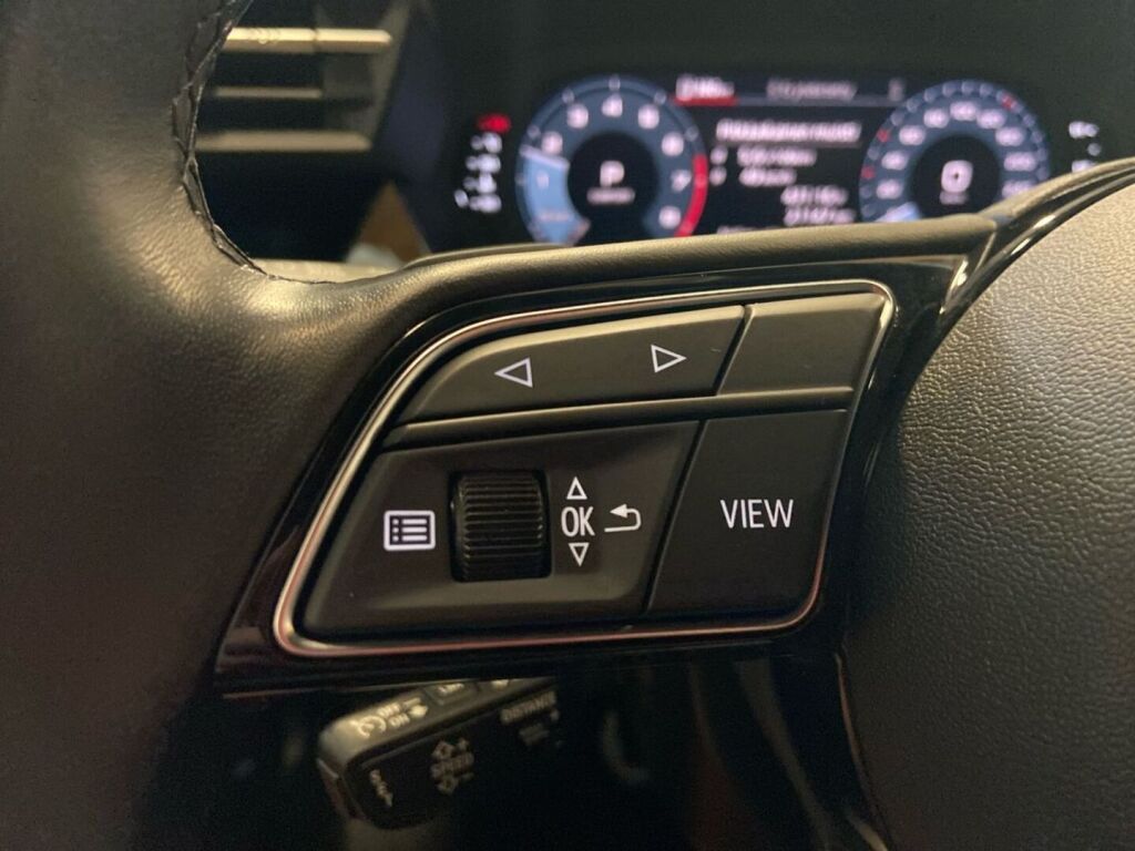 Audi A3 2022 Valkoinen