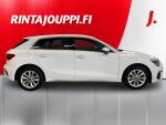 Audi A3 2022 Valkoinen