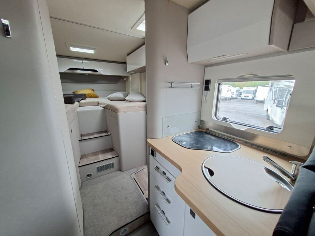 Hymer T 680 S 2022 Valkoinen