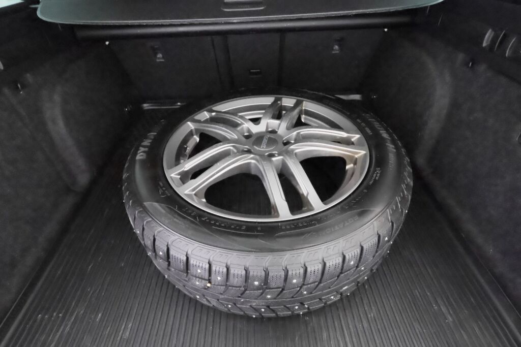 Skoda Superb 2020 Valkoinen