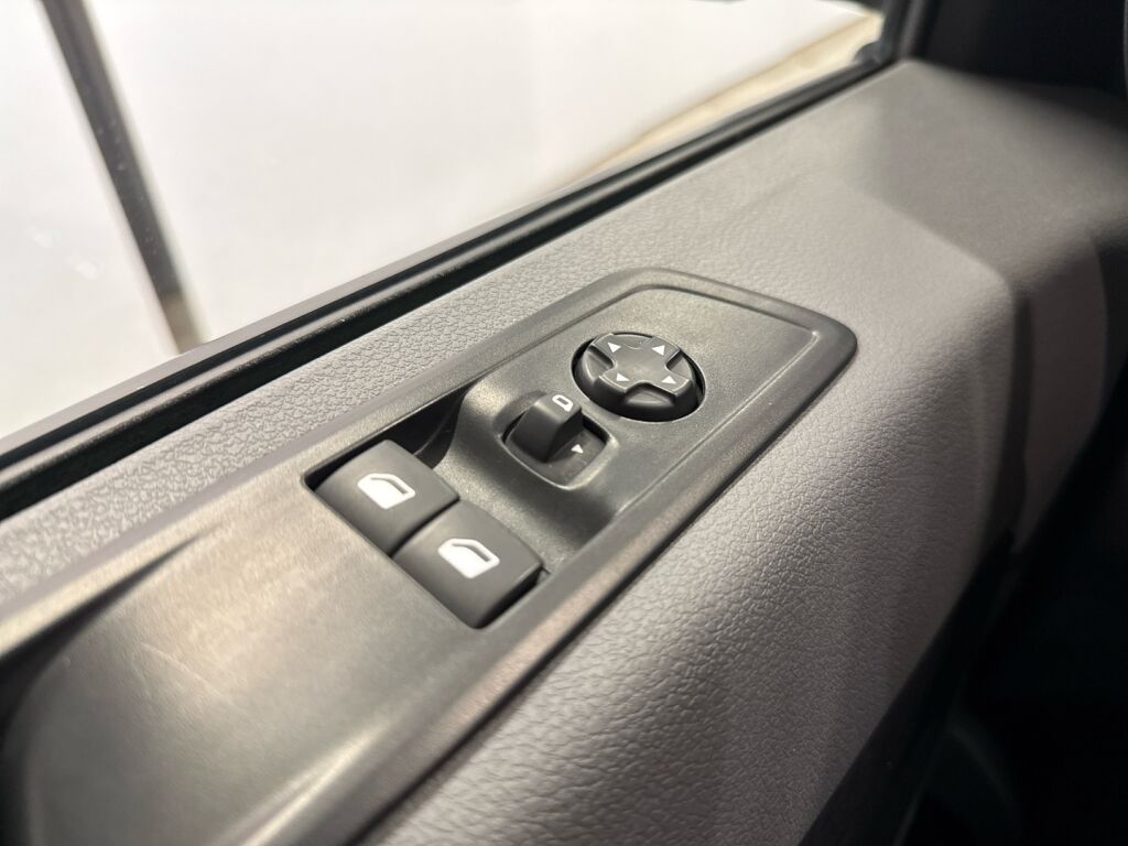 Peugeot Expert 2022 Valkoinen