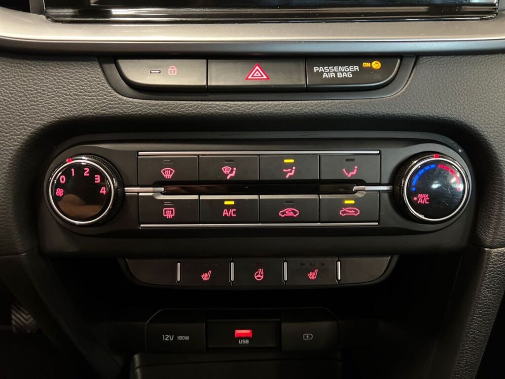 Kia Ceed 2022 Hopea