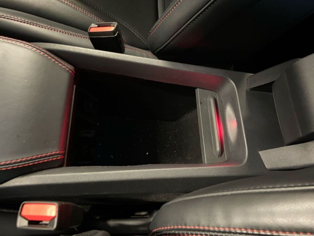 Ford Mustang Mach-E 2022 Musta