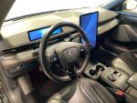 Ford Mustang Mach-E 2022 Musta