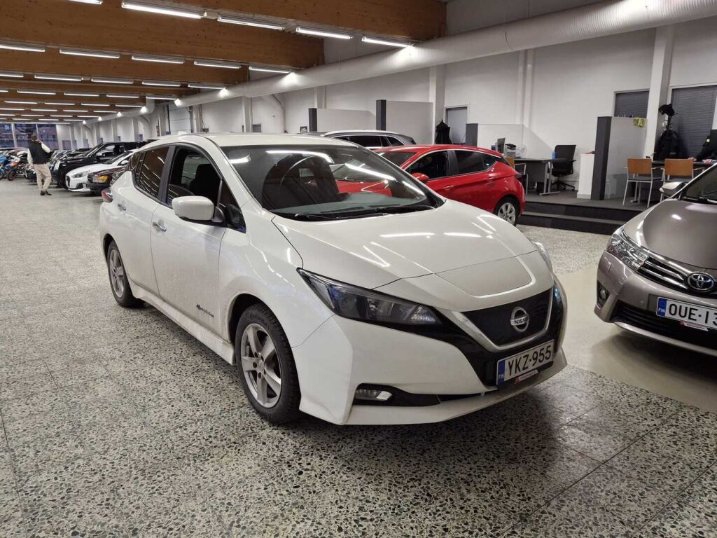 Nissan Leaf 2019 Valkoinen