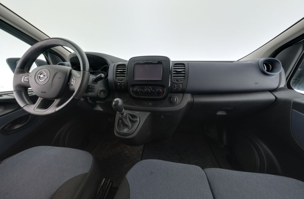 Opel Vivaro 2019 Harmaa