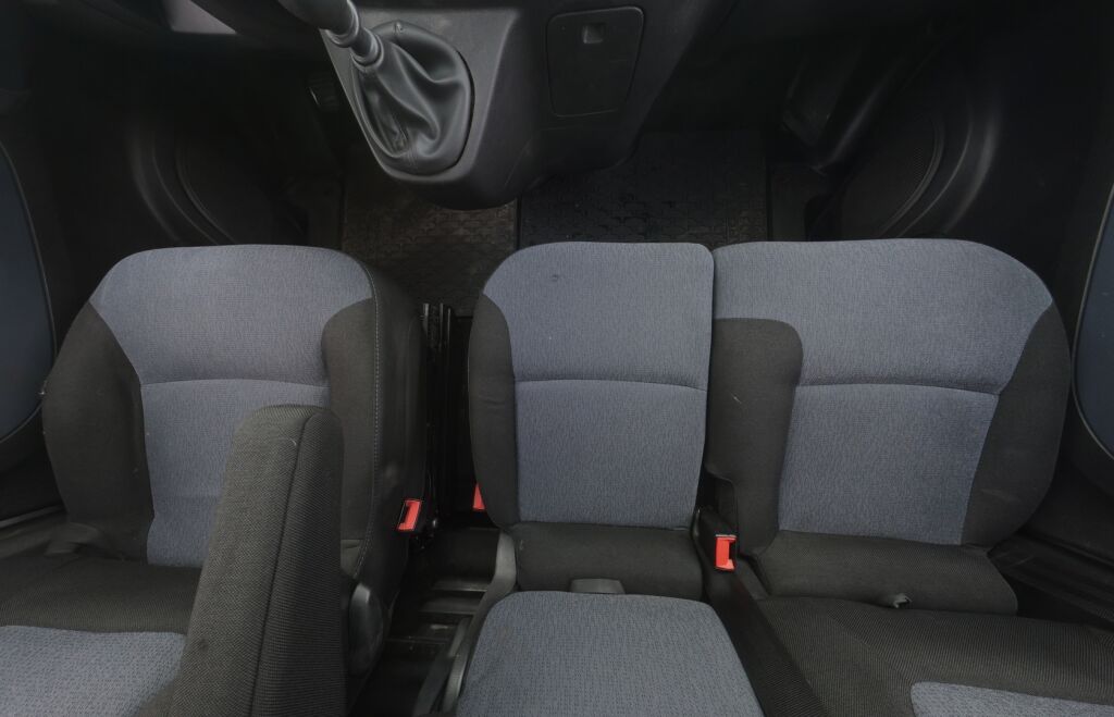 Opel Vivaro 2019 Harmaa