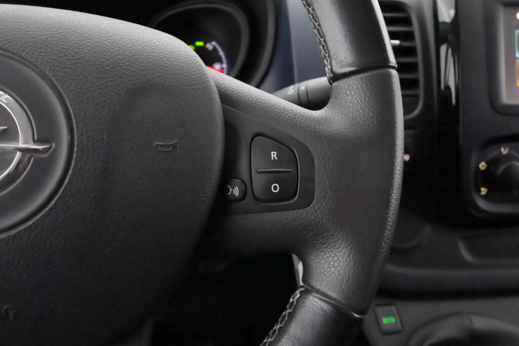 Opel Vivaro 2019 Harmaa