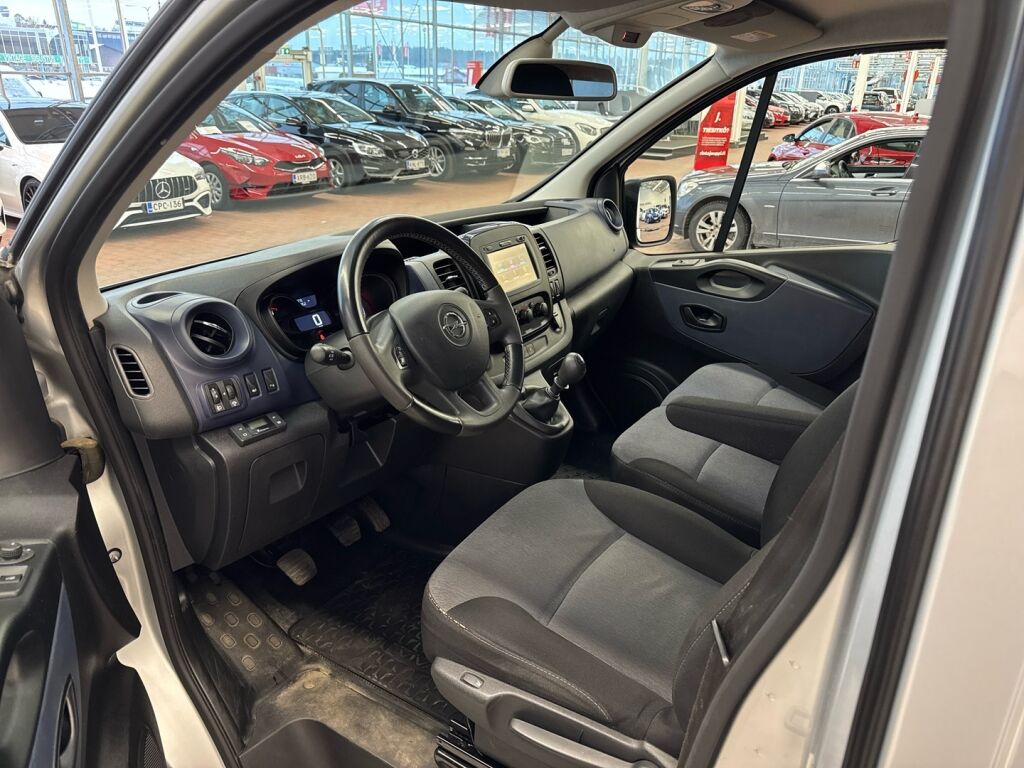Opel Vivaro 2019 Harmaa