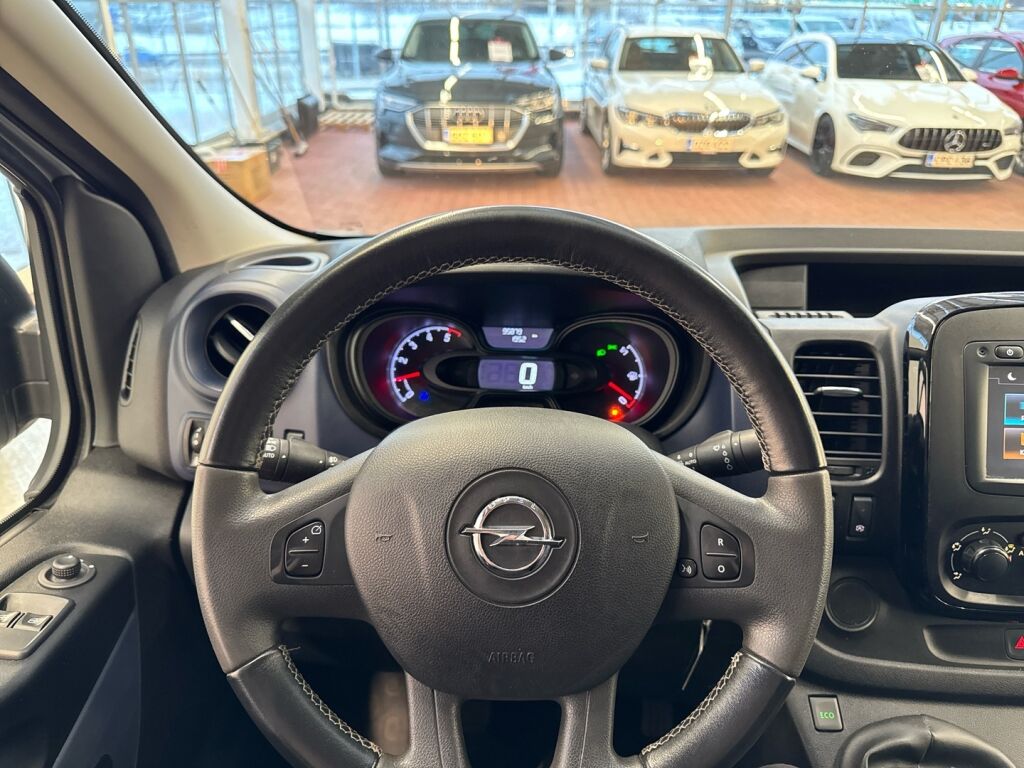 Opel Vivaro 2019 Harmaa