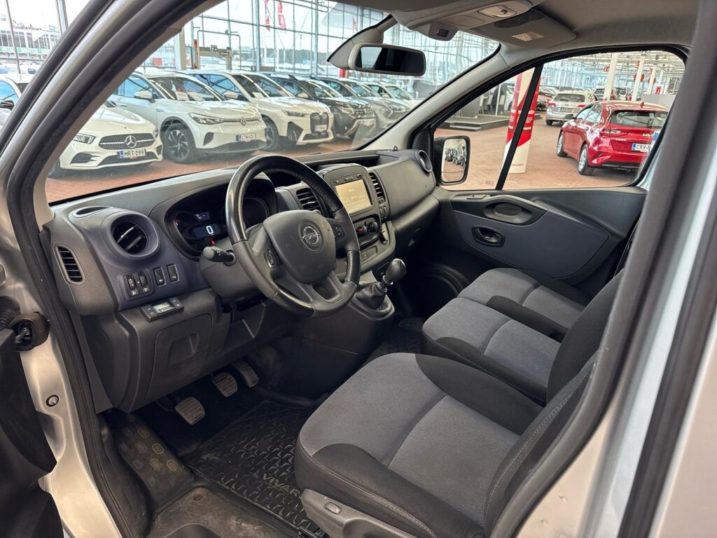 Opel Vivaro 2019 Harmaa
