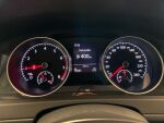 Volkswagen Golf 2019 Punainen