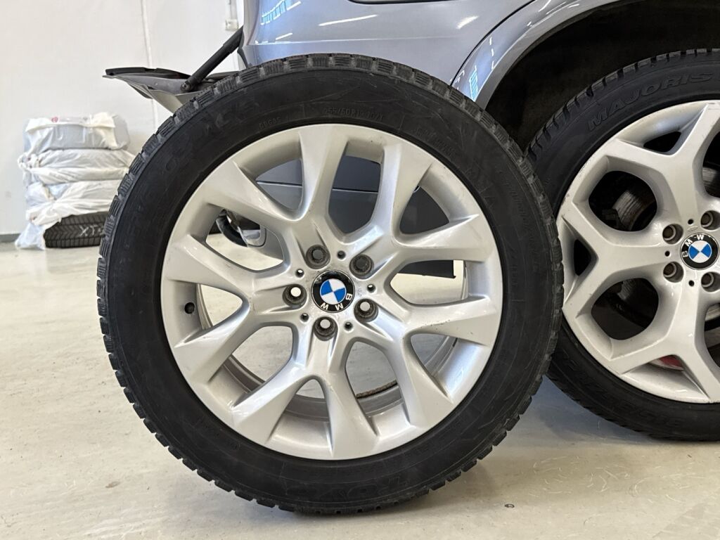 BMW X5 2010 Harmaa