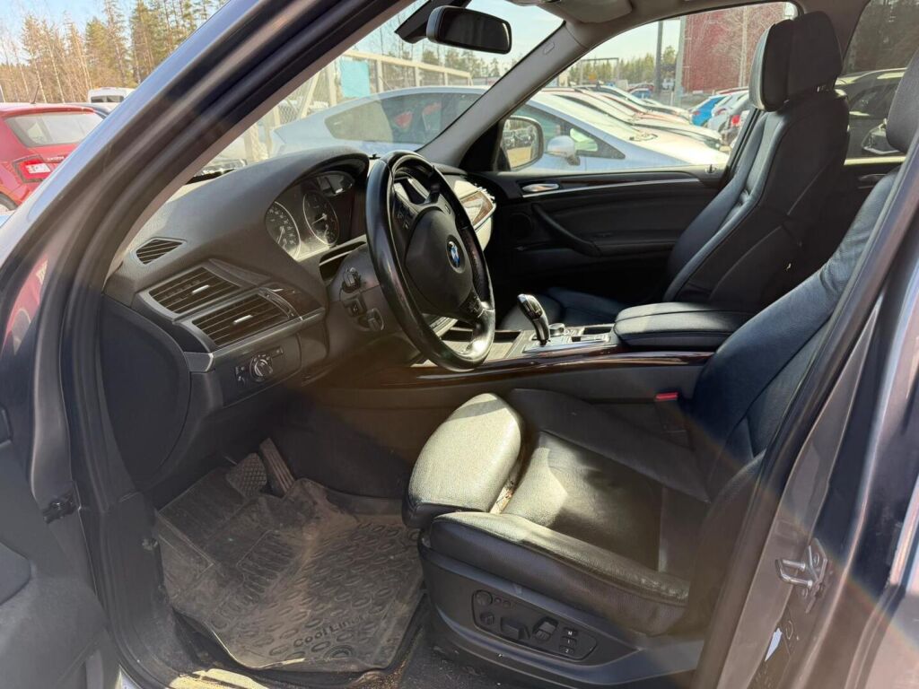 BMW X5 2010 Harmaa