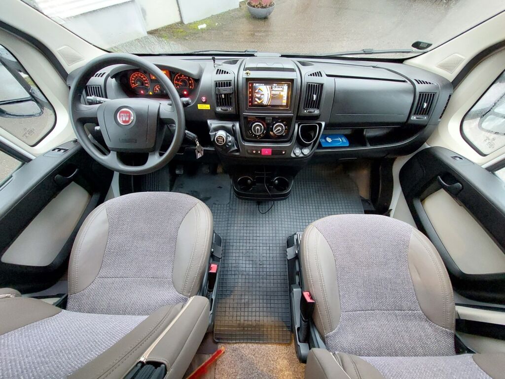 Carado T 348 2019 Valkoinen