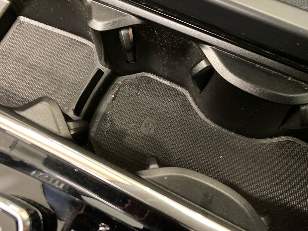 Volvo XC60 2019 Valkoinen