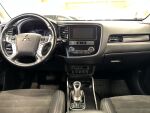 Mitsubishi Outlander PHEV 2019 Ruskea (beige)