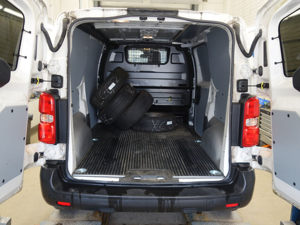 Toyota Proace 2020 Valkoinen