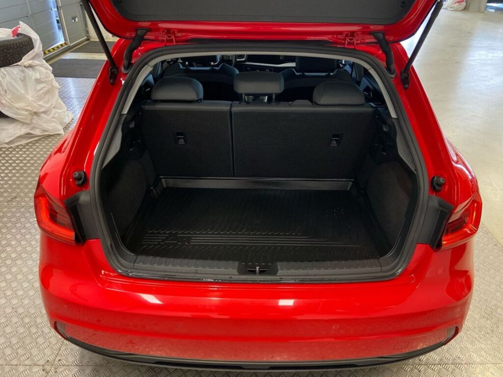 Audi A1 2019 Punainen