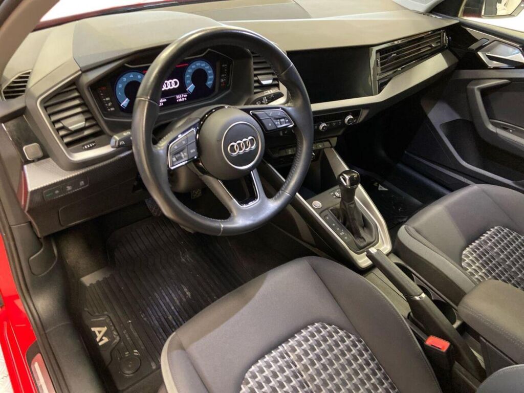 Audi A1 2019, photo 7/20