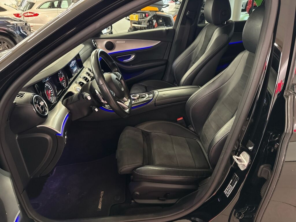 Mercedes-Benz E 2016 Musta