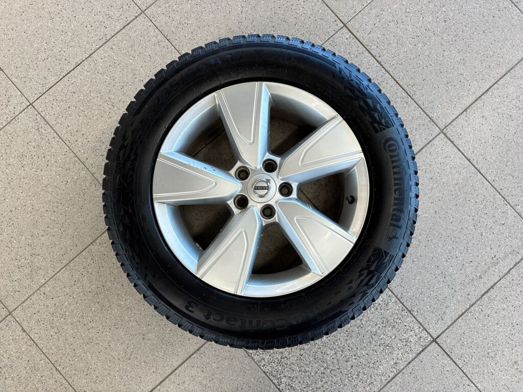 Volvo XC40 2019 Harmaa