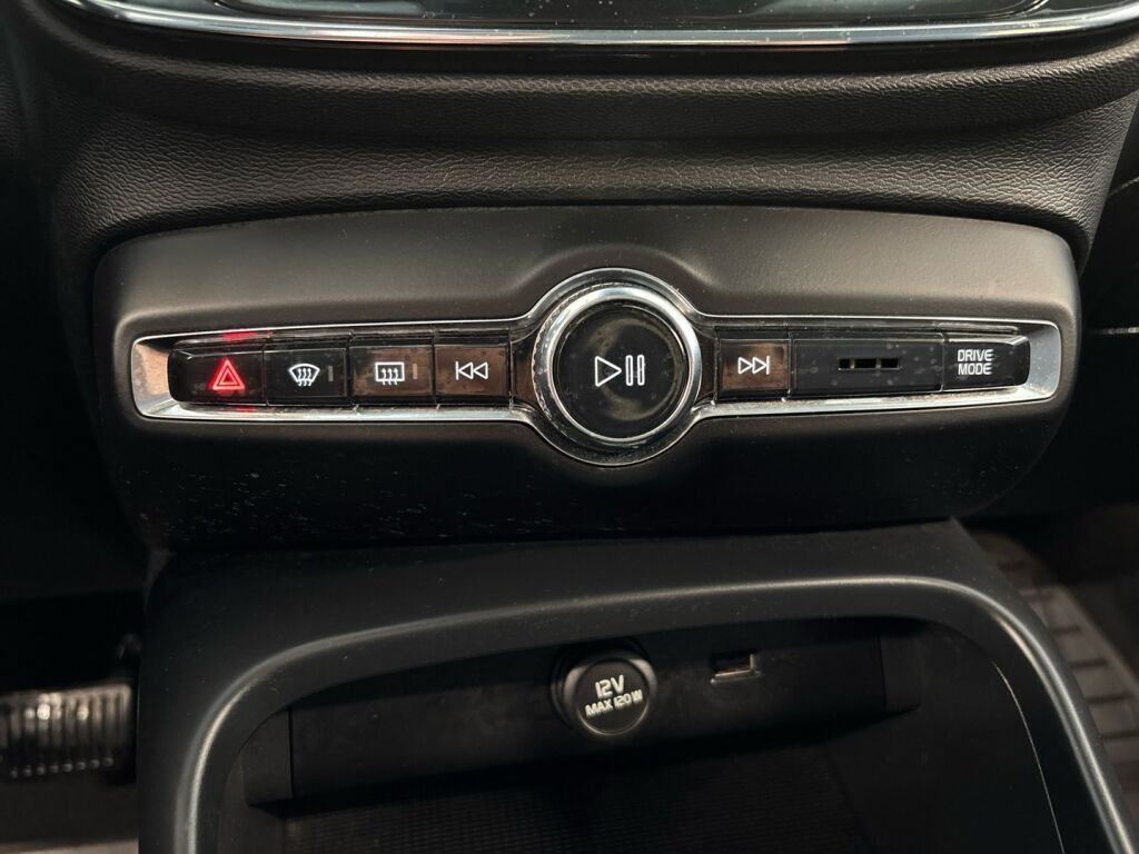 Volvo XC40 2019 Harmaa