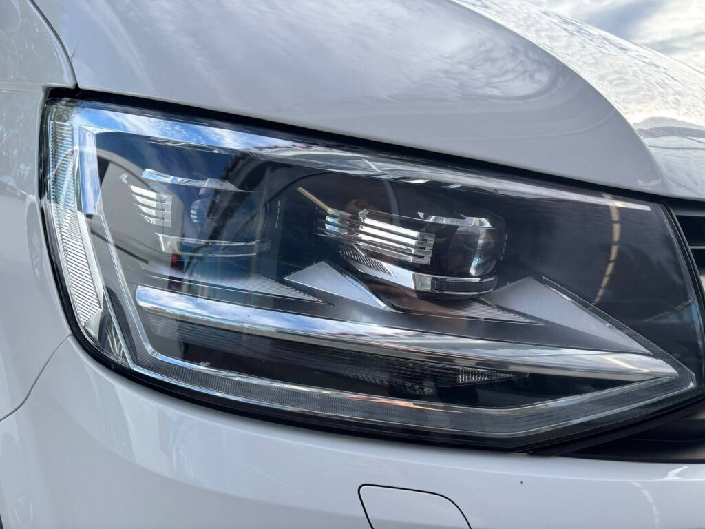 Volkswagen Transporter 2019 Valkoinen
